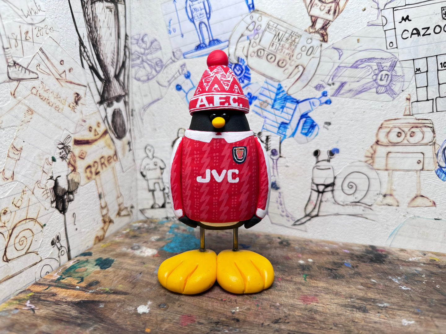 Arsenal penguin 1994/96 shirt with woolly hat