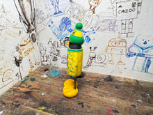 Load image into Gallery viewer, Norwich city penguin home shirt 1992/94 with woolly hat &amp; ball
