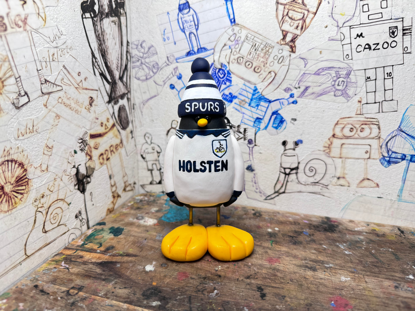 Tottenham Hotspurs penguin 1994 shirt with woolly hat