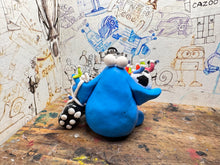 Load image into Gallery viewer, The Trap door Berk with worms and football plus boots ￼
