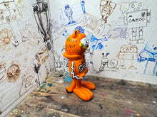 Load image into Gallery viewer, Garfield in his Sheffield Steelers Hoody
