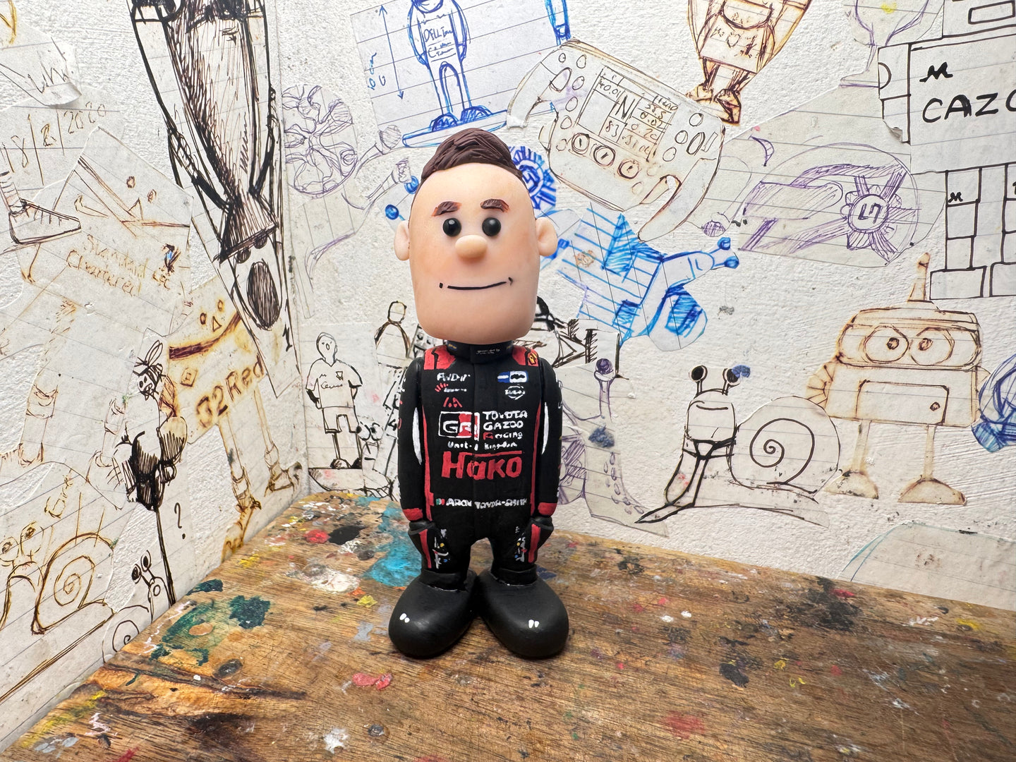 Btcc racing race driver Árón Tayor-Smith with moving head side to side heads 2025 (cartoon character)