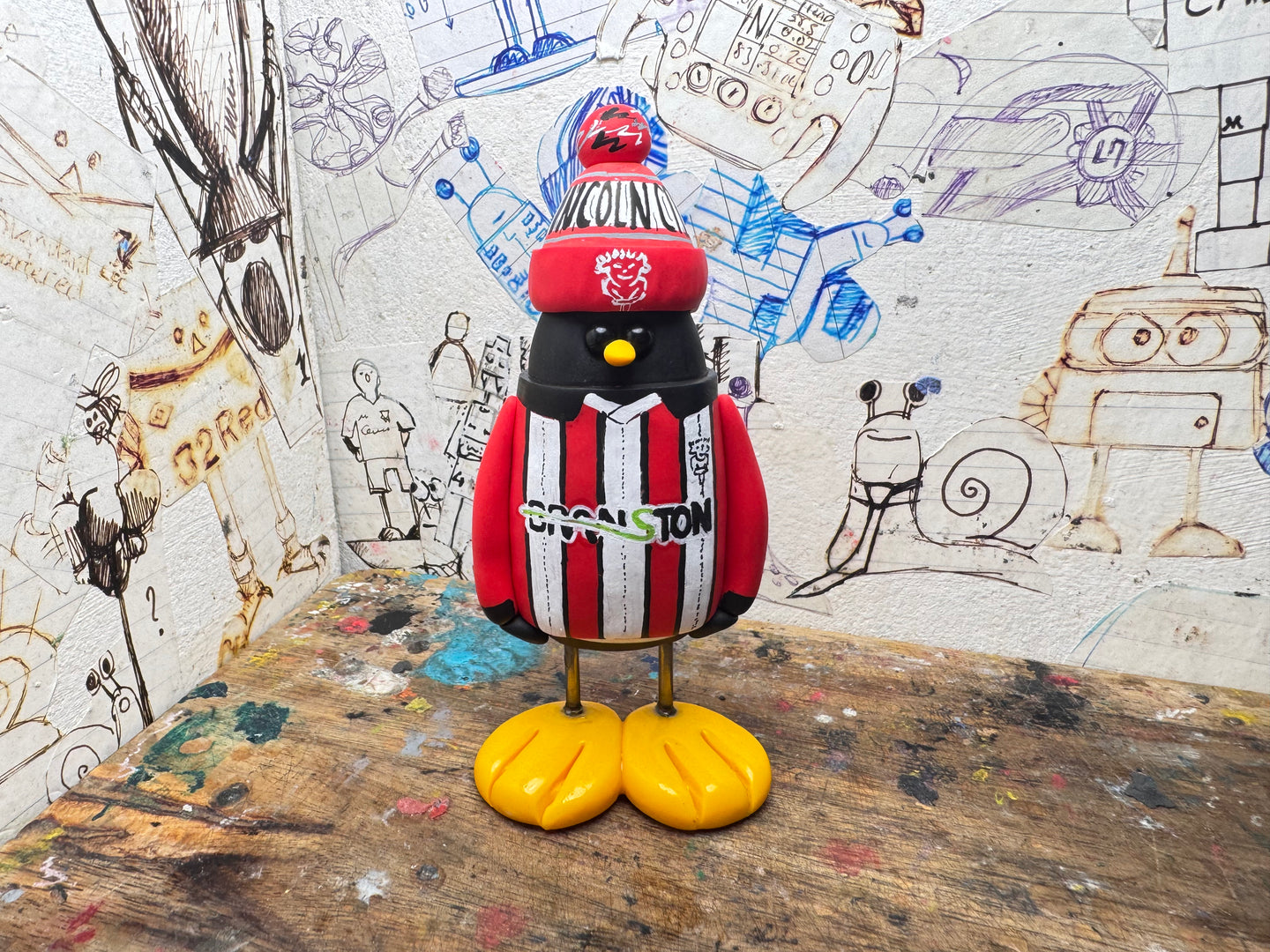 Lincoln city Penguin 2025/26 shirt with woolly hat