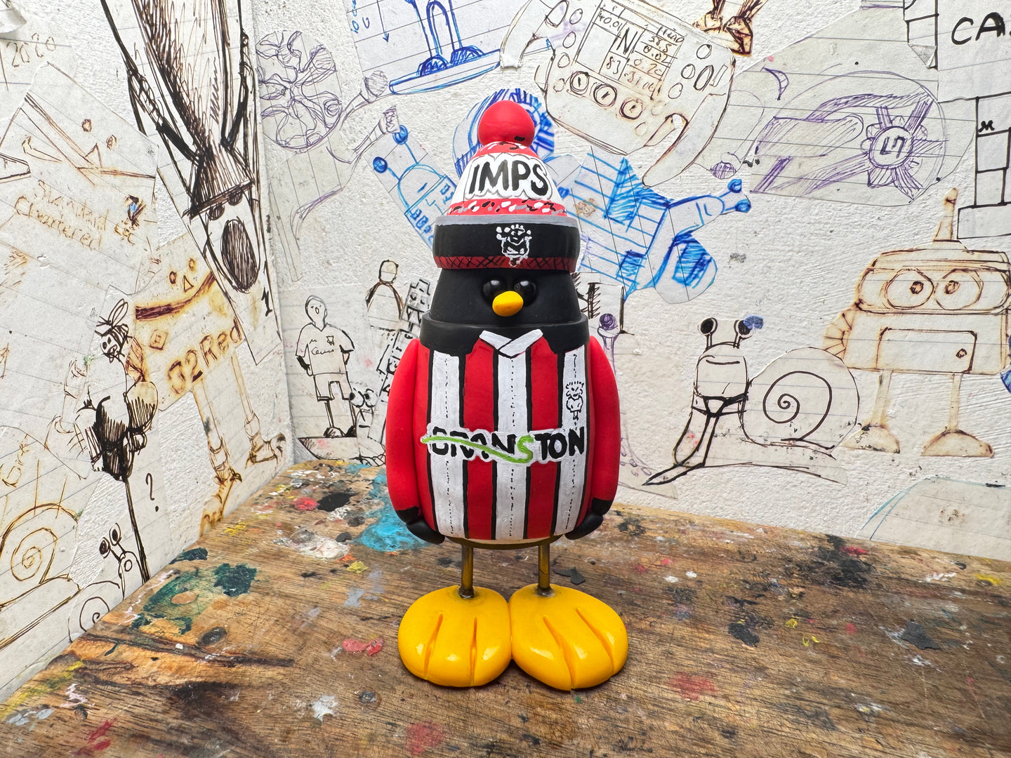 Lincoln city Penguin 2025/26 shirt with woolly hat