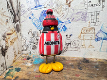 Load image into Gallery viewer, Sheffield united penguin 2025/26 shirt with woolly hat
