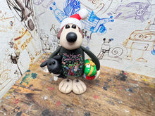 Load image into Gallery viewer, Gromit in his Christmas jumper and present
