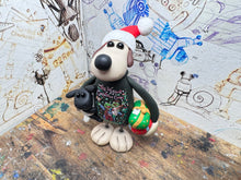 Load image into Gallery viewer, Gromit in his Christmas jumper and present
