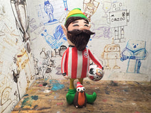 Load image into Gallery viewer, Sheffield United Christmas elf with football &amp; Robin ￼
