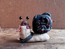 Load image into Gallery viewer, Ghostbusters snail Zeddemore
