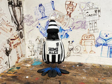 Load image into Gallery viewer, Notts County magpie retro kit 1987 with woolly hat
