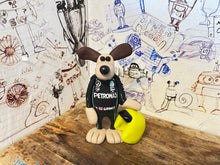 Load image into Gallery viewer, Gromit in his Mercedes race suit 2022 f1
